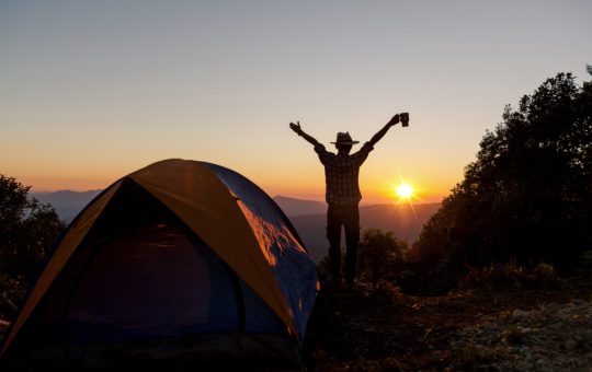 Les bienfaits du camping pour se reconnecter avec la nature